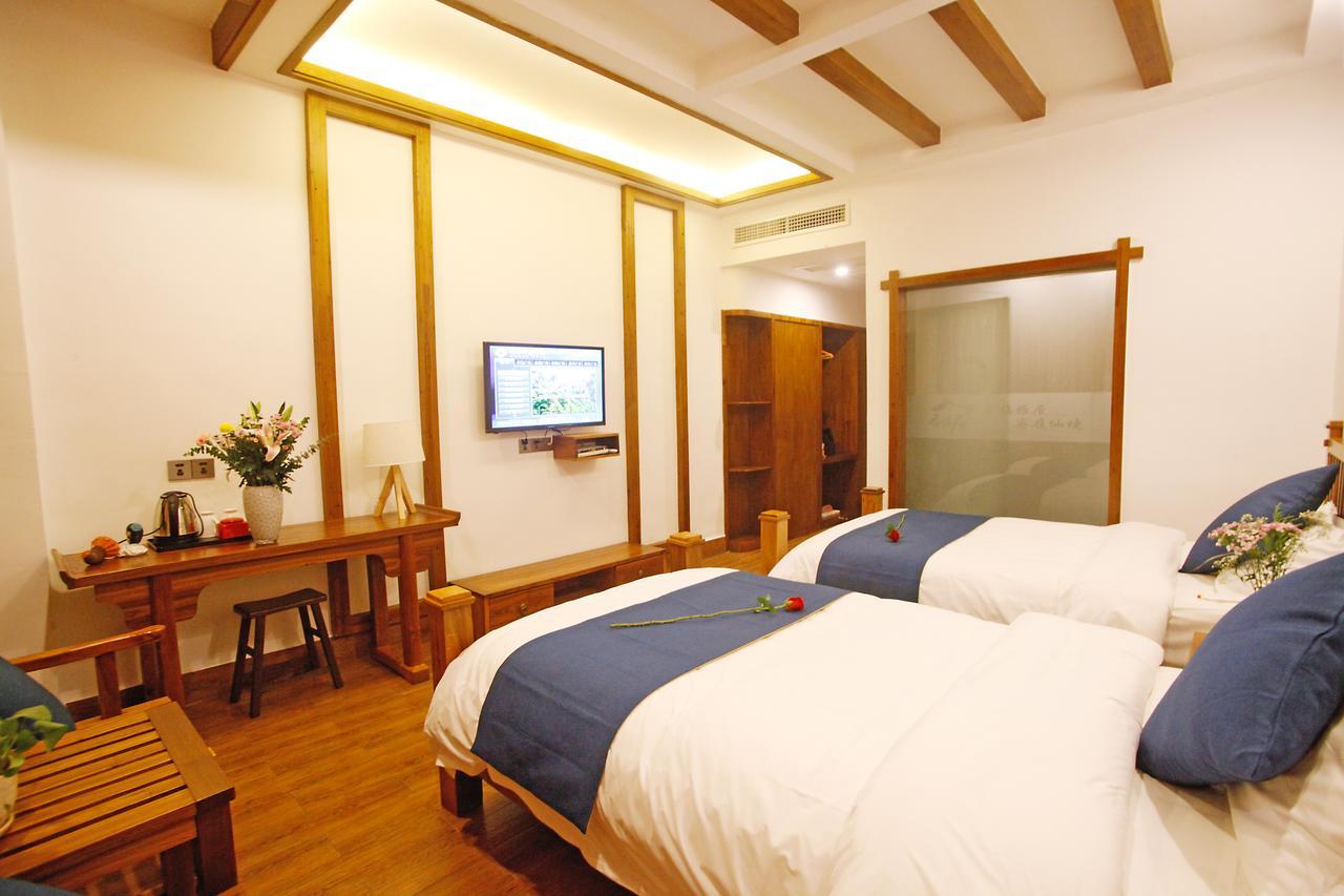 Guihua Road 106Th Hostel Trương Gia Giới Ngoại thất bức ảnh